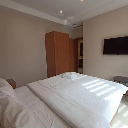Elmas Apartamento