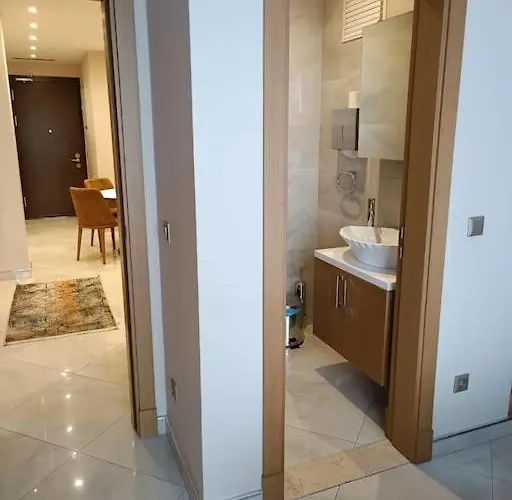 Elmas * Κωνσταντινούπολη